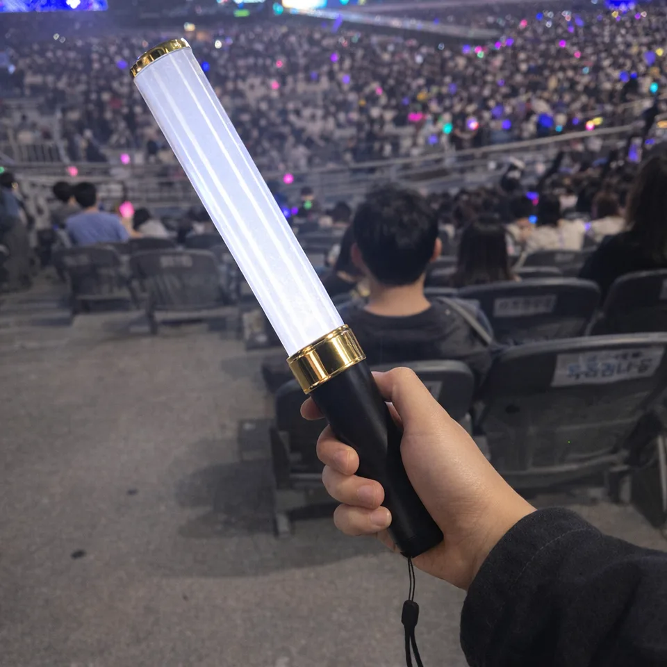 나팔래옹 콘서트 응원봉 24색 야광봉 형광봉 파티용품 응원도구 25cm